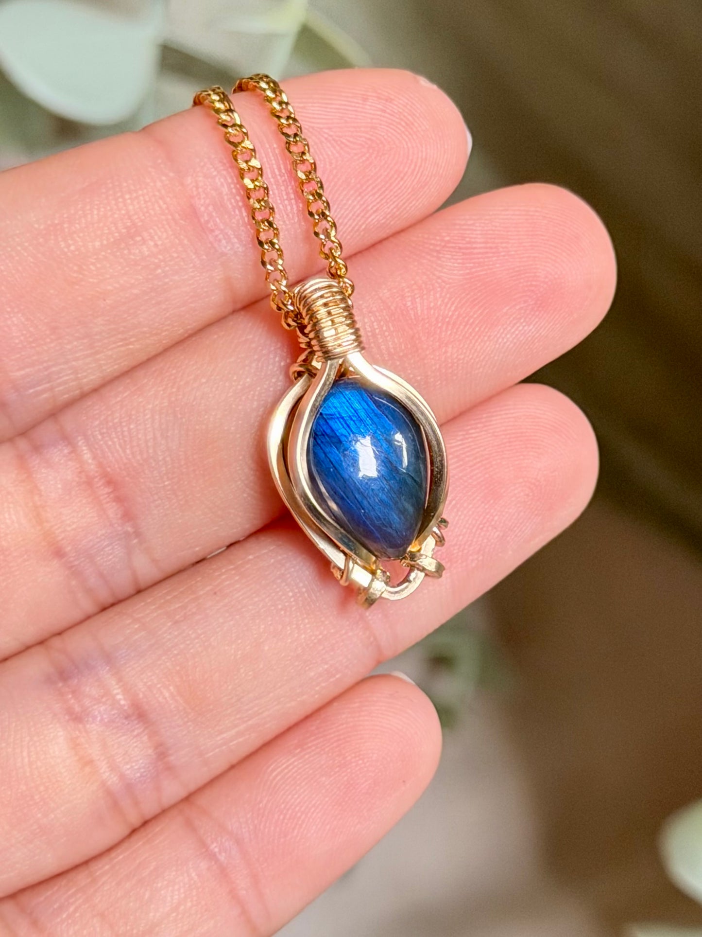 Labradorite Pendant