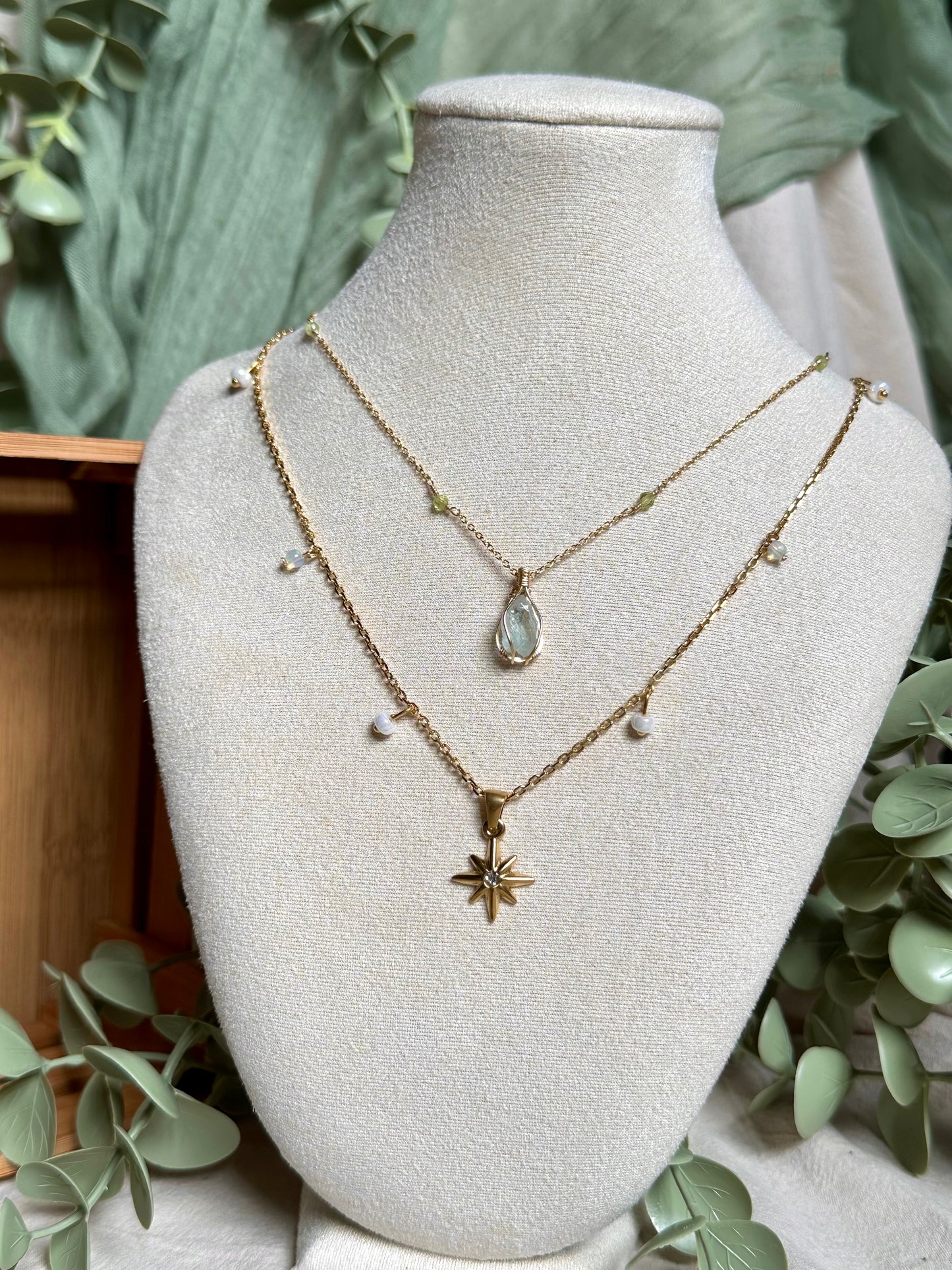 Aquamarine Venus Necklace